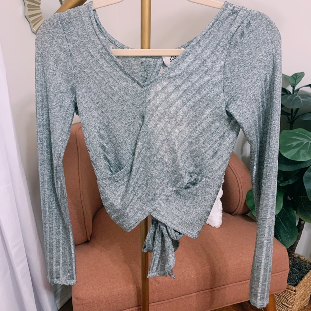Crossover backless top! NWOT